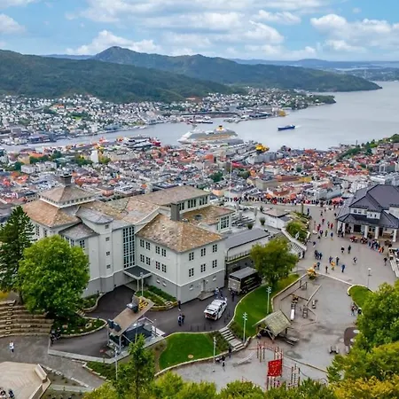 Appartement 600m To Bryggen-super *